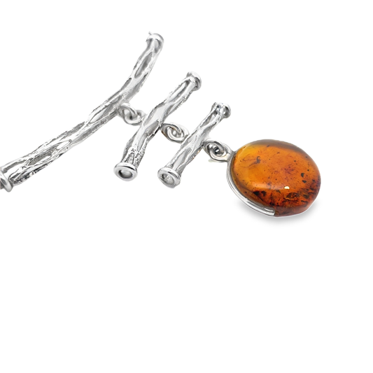 Elegant Amber Pendant Necklace