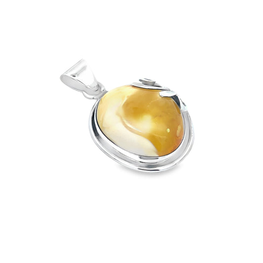 Butterscotch Amber Pendant