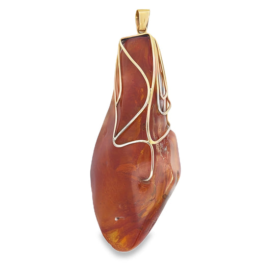 14ct Fossilised Baltic Amber Pendant