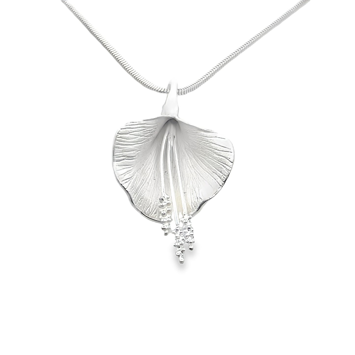 Silver Lily Necklace