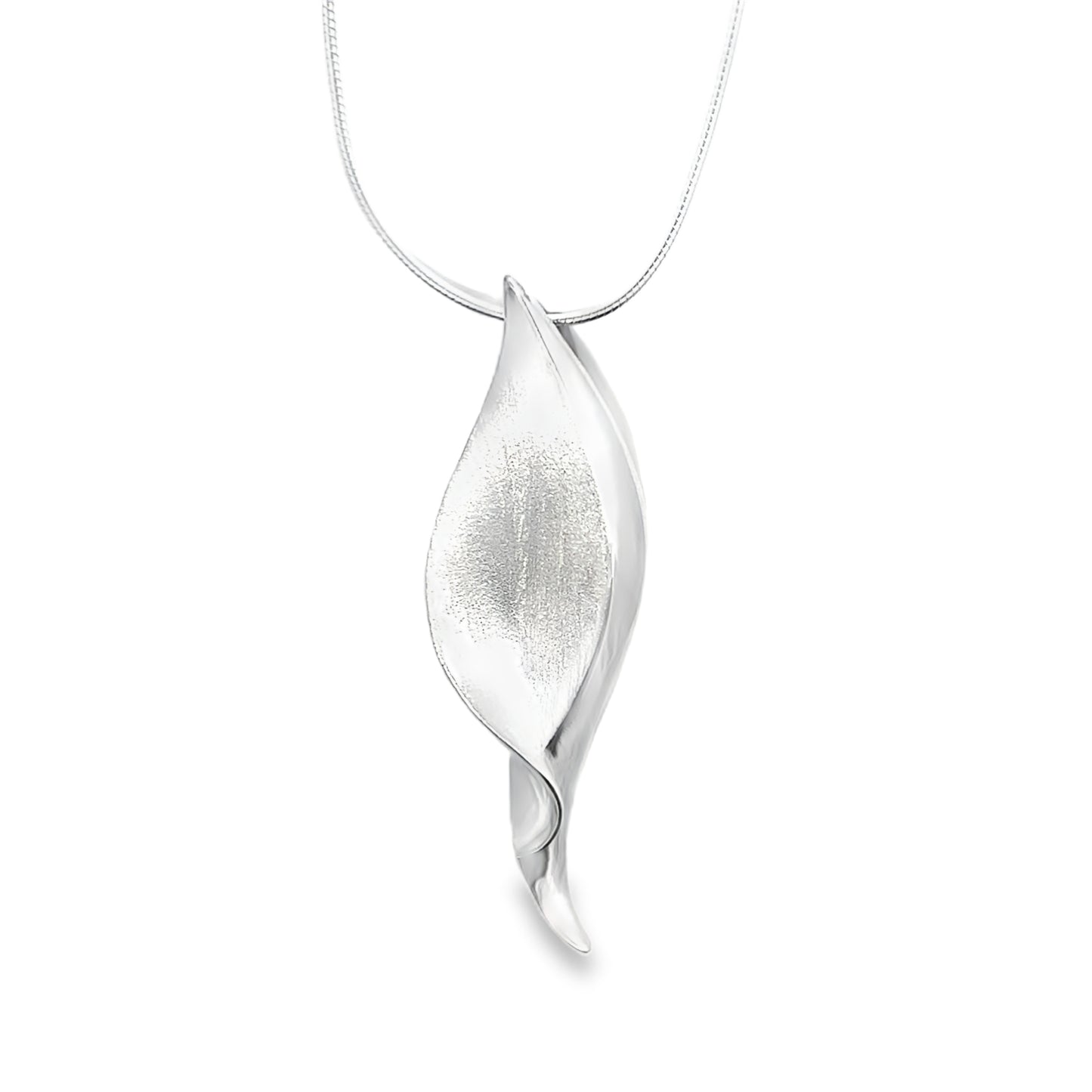 Silver Leaf Pendant Necklace