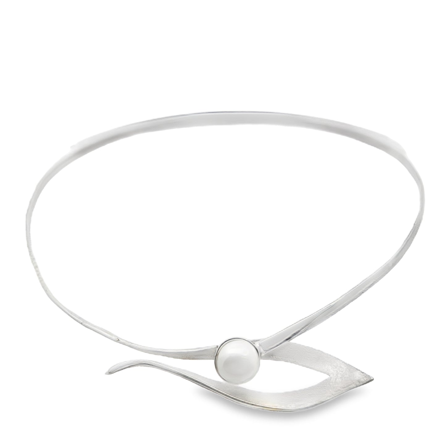 Silver Neck Cuff with Fresh Water Pearl