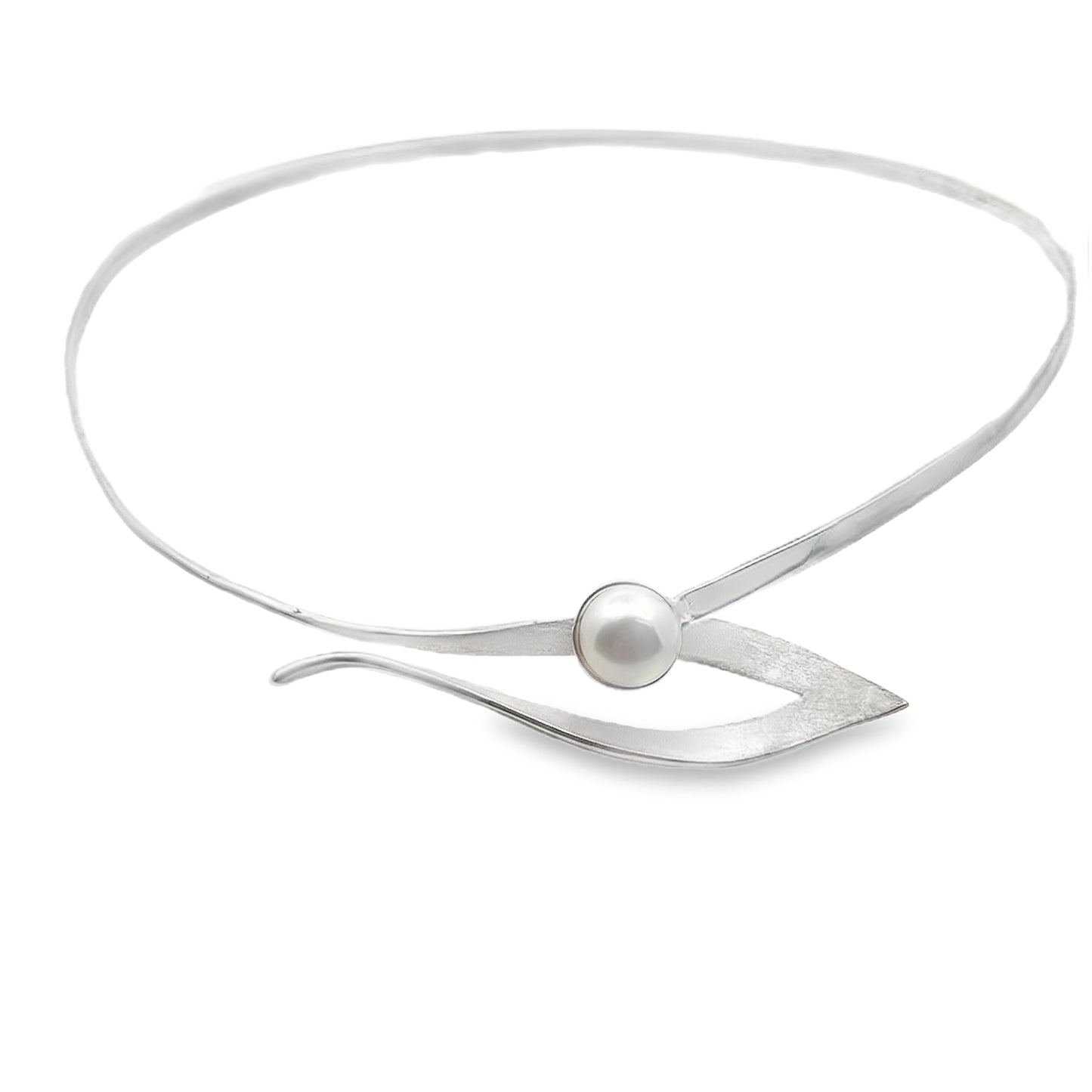 Silver Neck Cuff with Fresh Water Pearl