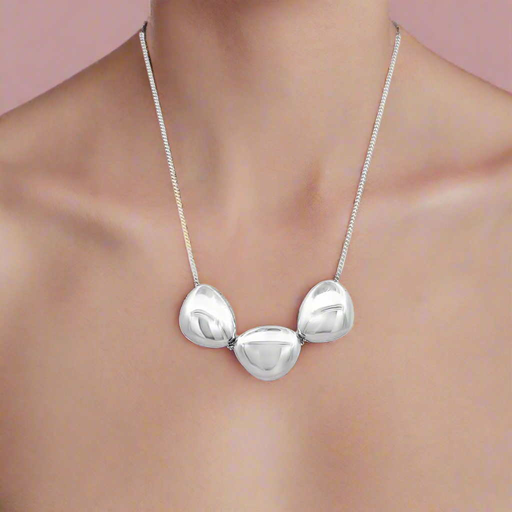 Silver Tri Pebble Necklace