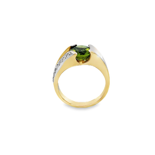 9ct Peridot and Diamond Ring