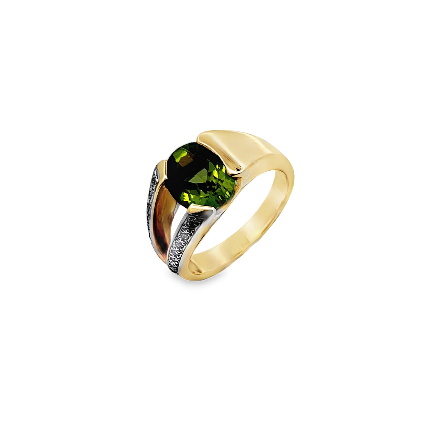 9ct Peridot and Diamond Ring