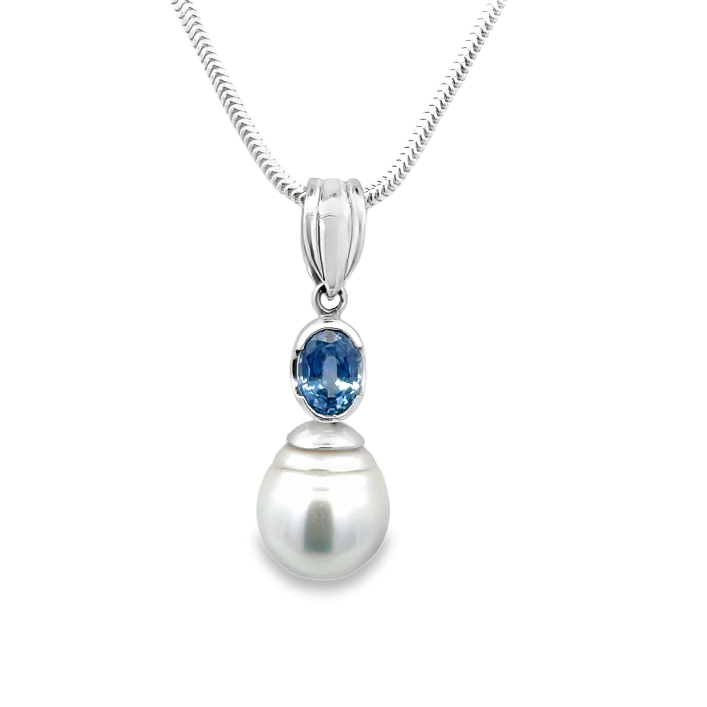 18ct White Gold South Sea Pearl with Ceylon Sapphire Pendant Necklace
