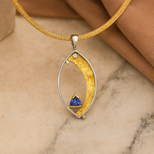 18ct Tanzanite & Diamond Pendant