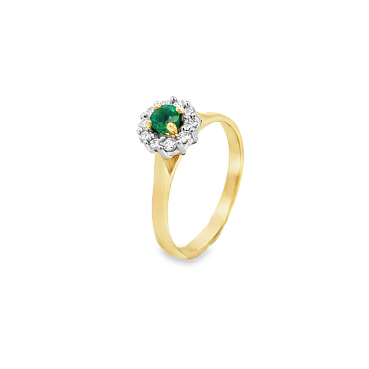 18ct Emerald Ring
