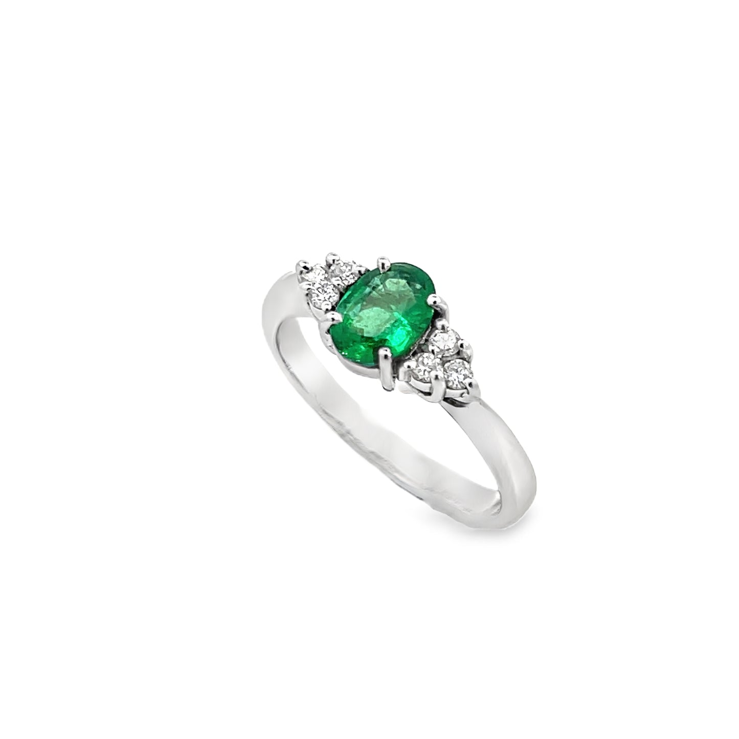 18ct Emerald Ring