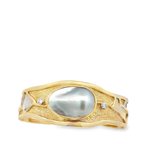 9ct Mabe Pearl and Diamond Cuff