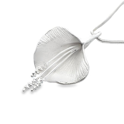 Silver Lily Necklace