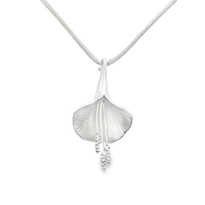 Silver Lily Necklace