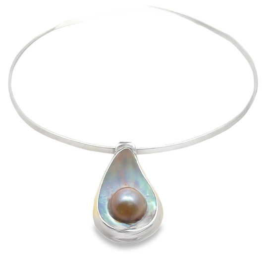 Silver Mabe Pearl Pendant