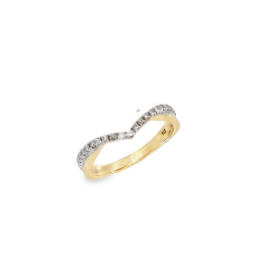 9ct Diamond Ring
