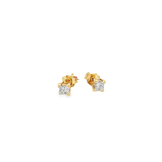 18ct Diamond Studs