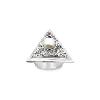 Silver Cocktail Ring with Round Cabochon Pearl