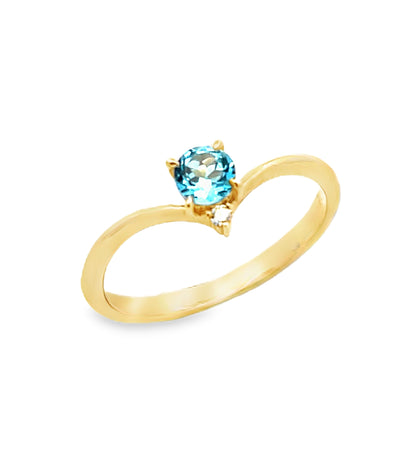9ct Blue Topaz Ring