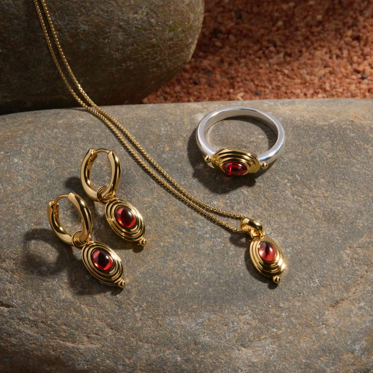 Garnet Cabochon Necklace in Gold-Plated Silver