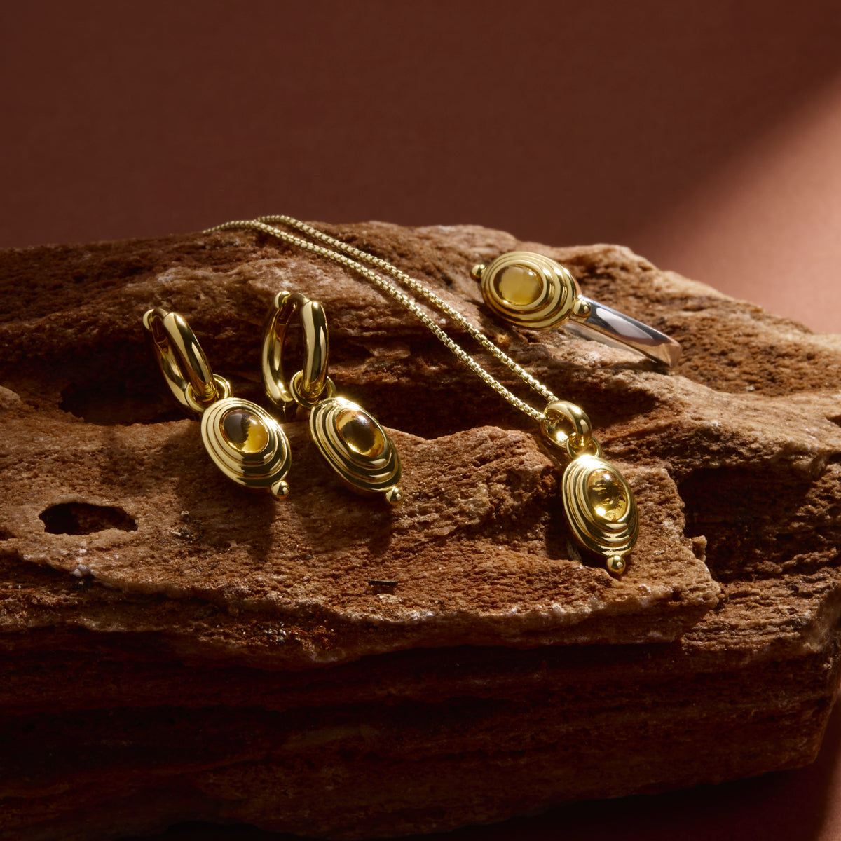 Citrine Oval Cabochon Gold-Plated Necklace