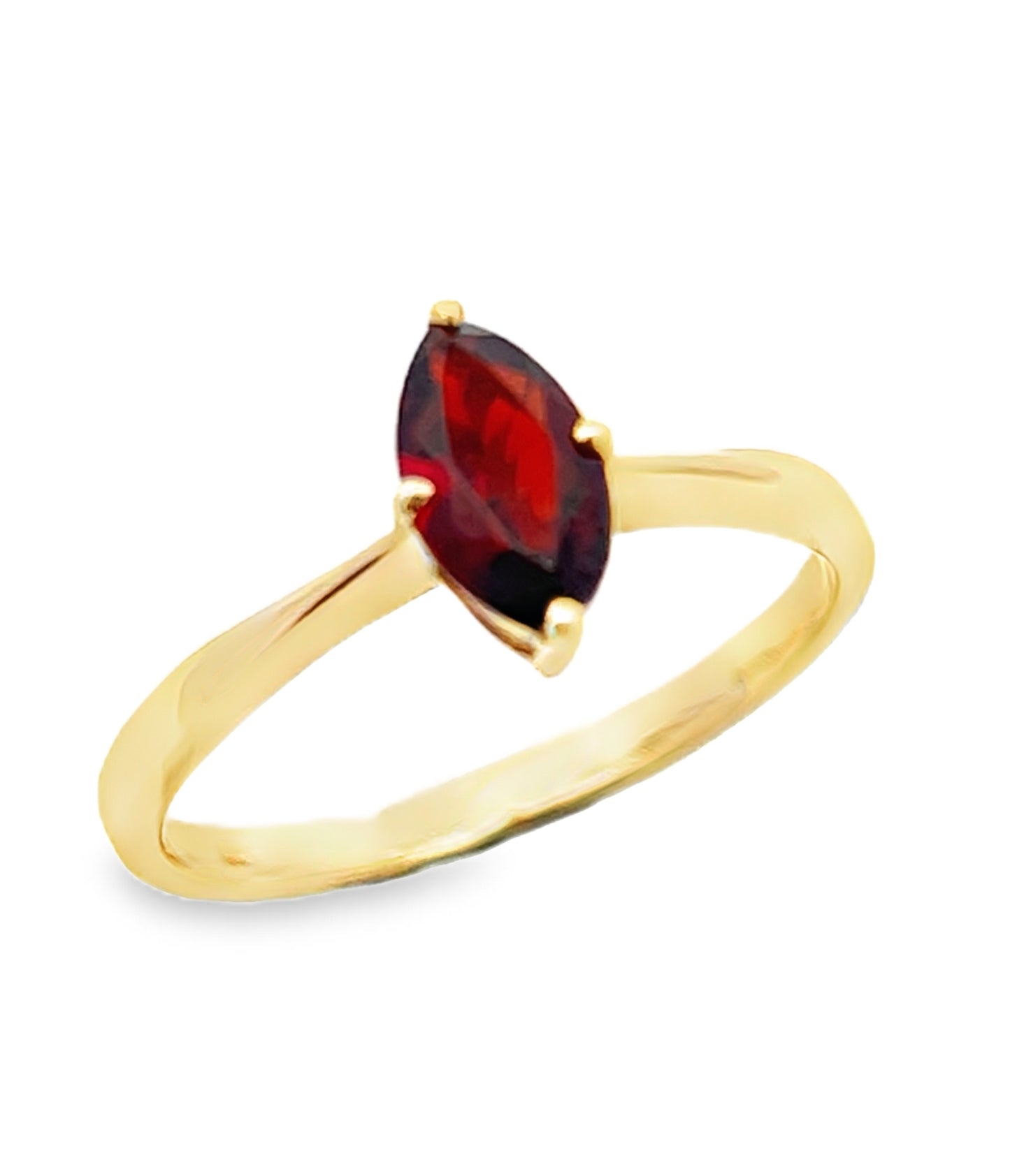 9ct Garnet Ring