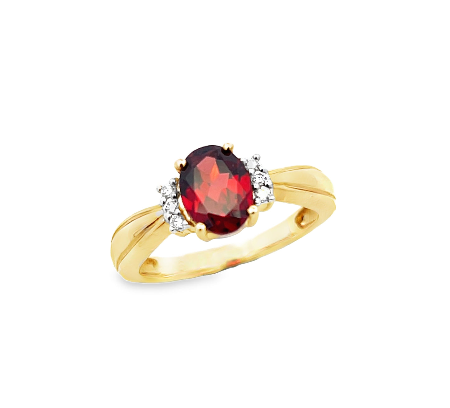 9ct Garnet and Diamond Ring