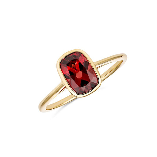 9ct Garnet Ring