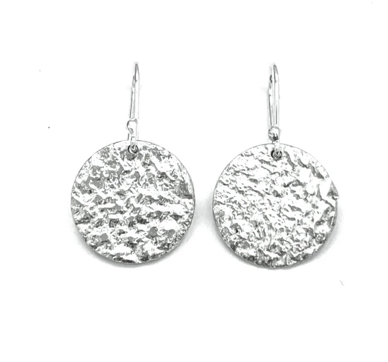 reticulated circle on hook - a6441