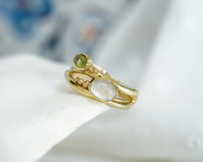 Peridot and Moonstone Gold Ring
